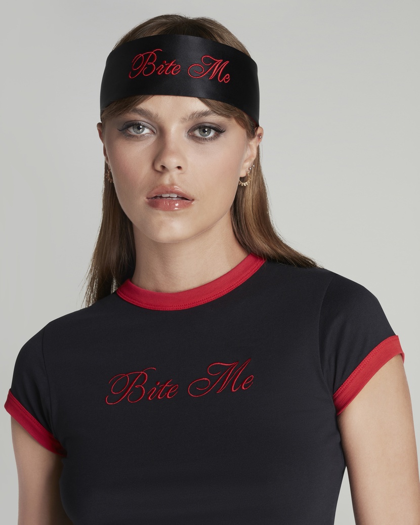 Bite MeЧерная маска Bite Me