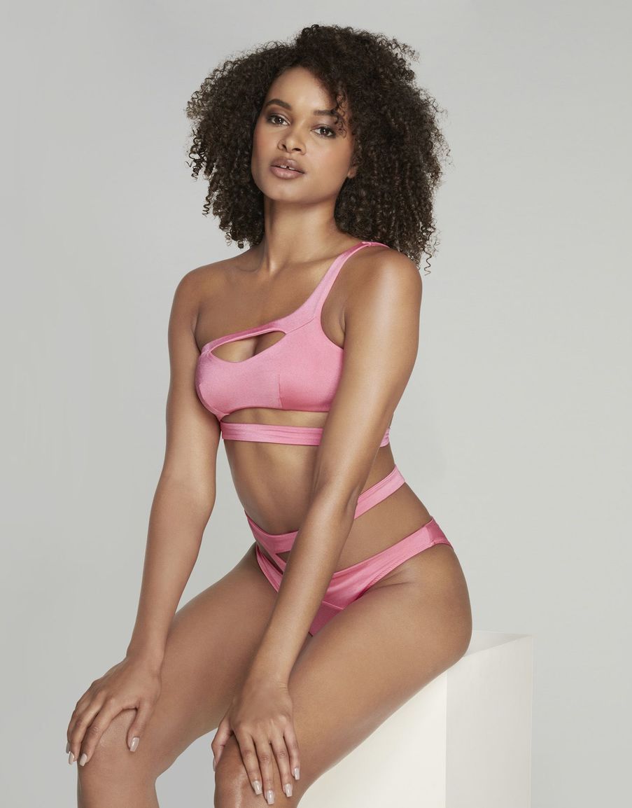 Розовый топ купальника Lexxi