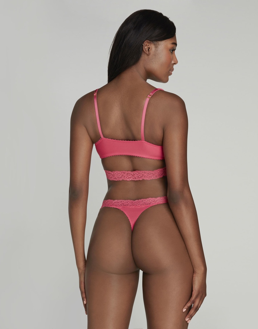 Розовые трусы-стринг Clemmy