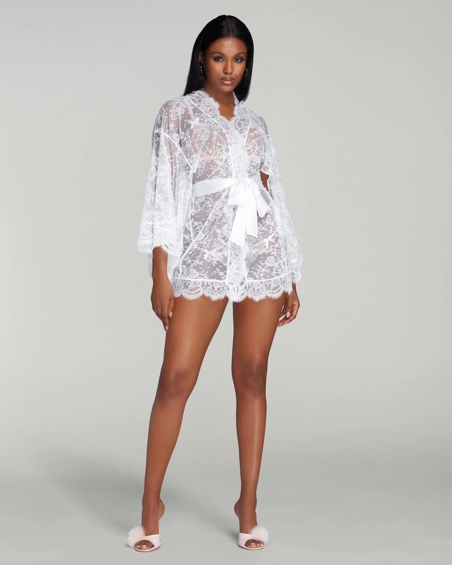 Белое кружевное кимоно Daniela