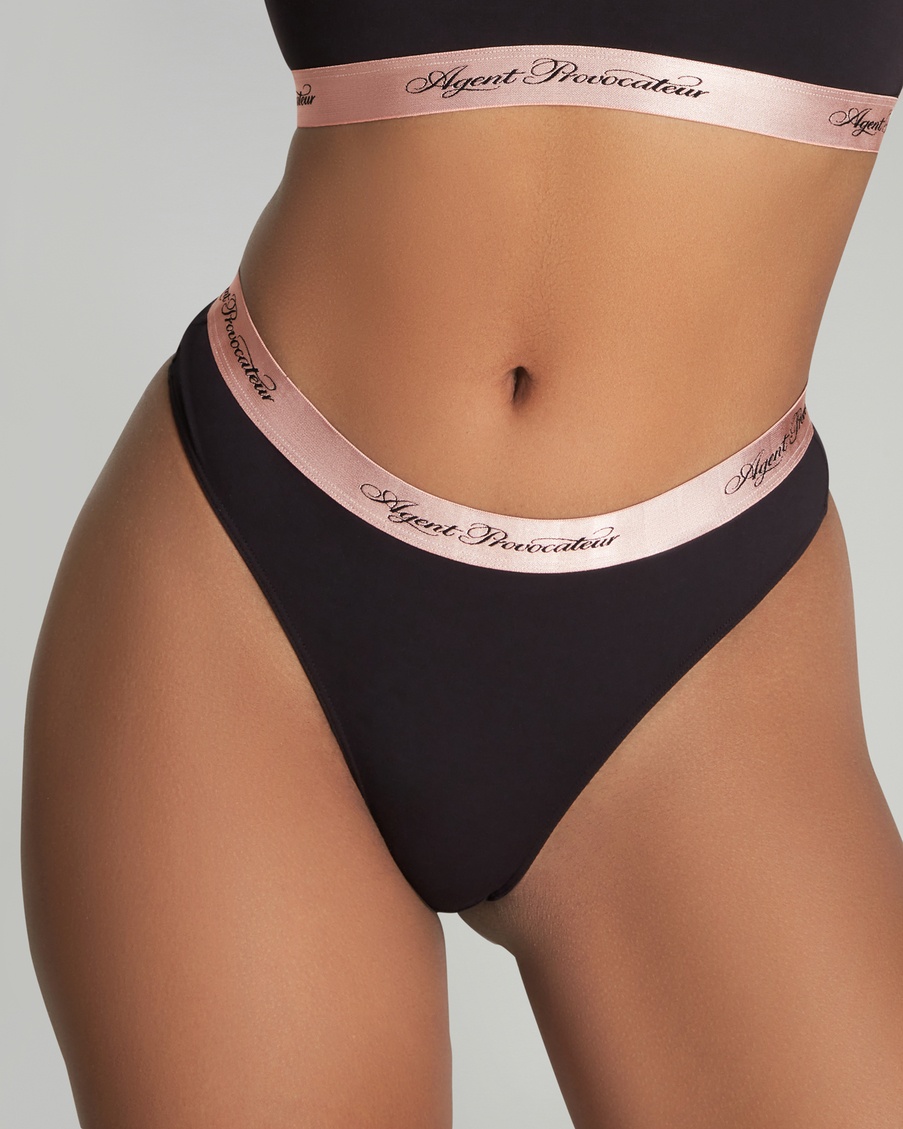 Черные трусы стринги Clea