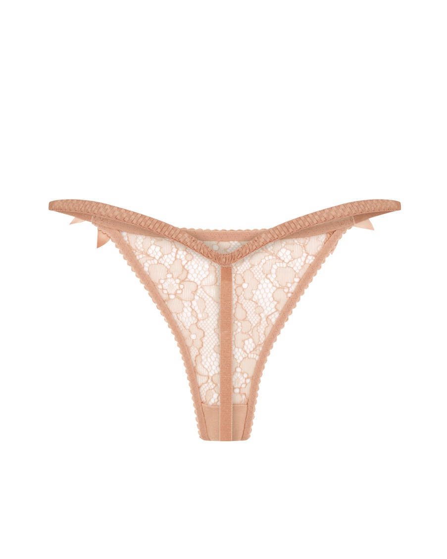 Кремовые кружевные трусы стринги Lorna Lace