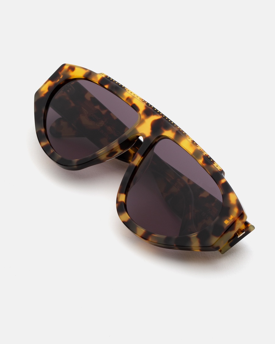 Солнцезащитные очки с черепаховым принтом Tyrah