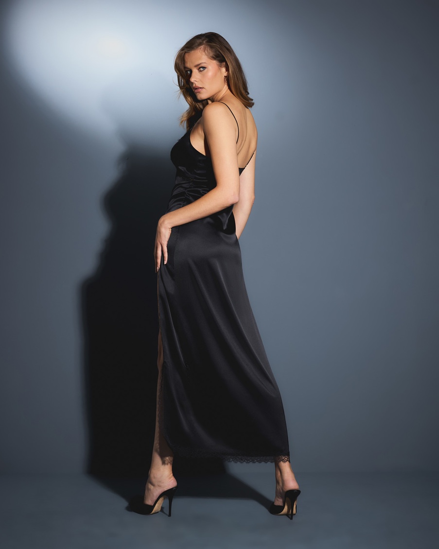 Черная длинная сорочка Gisele