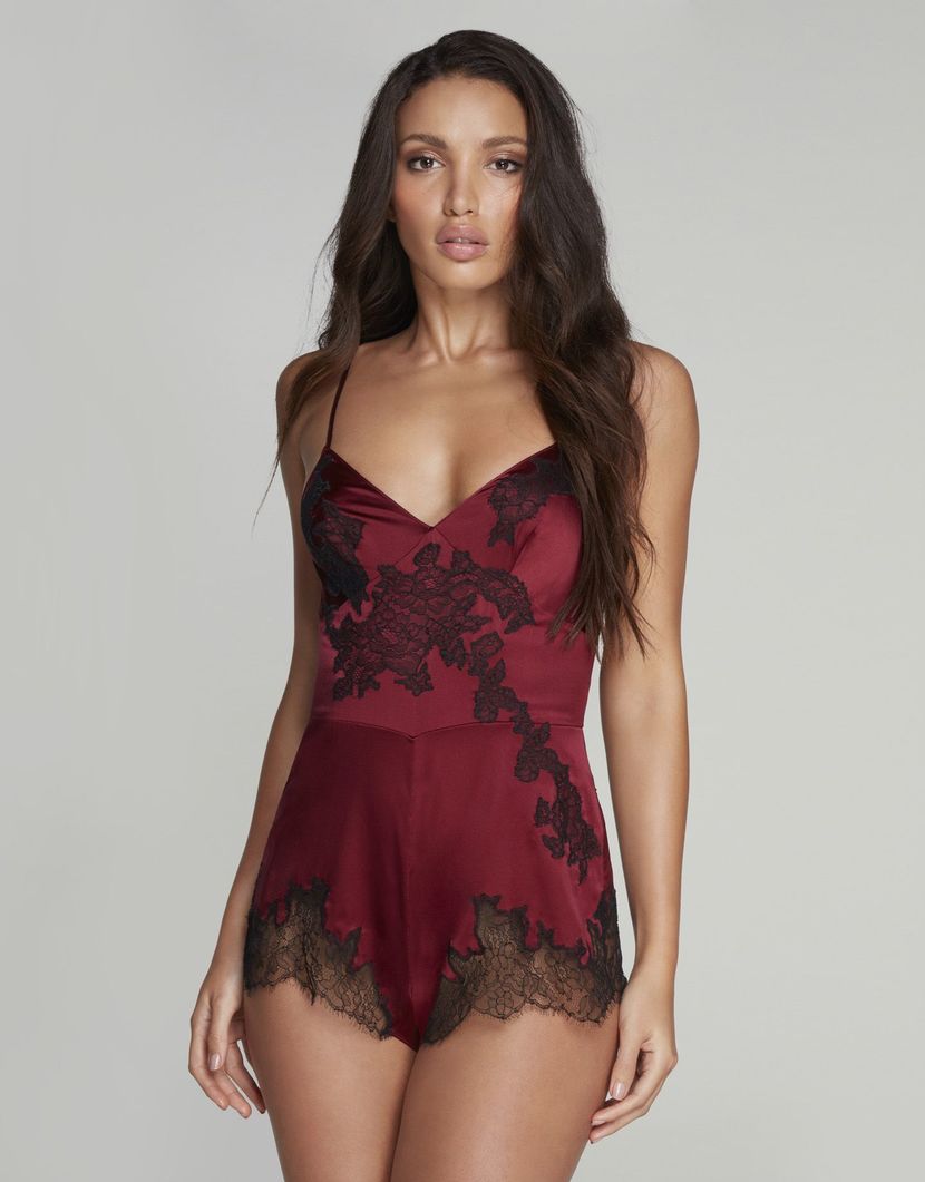 ChristiШелковое боди бордового цвета с кружевной отделкой Christi