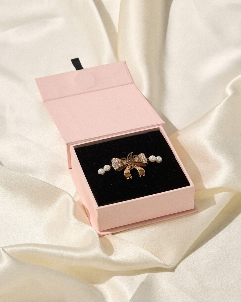 BradyЖемчужный розово-золотой браслет Brady