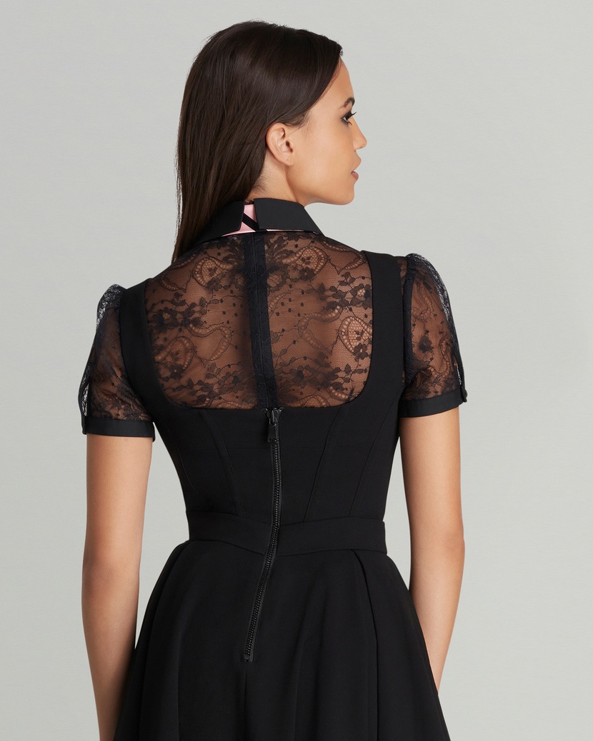 DorothieРозовый галстук Dorothie