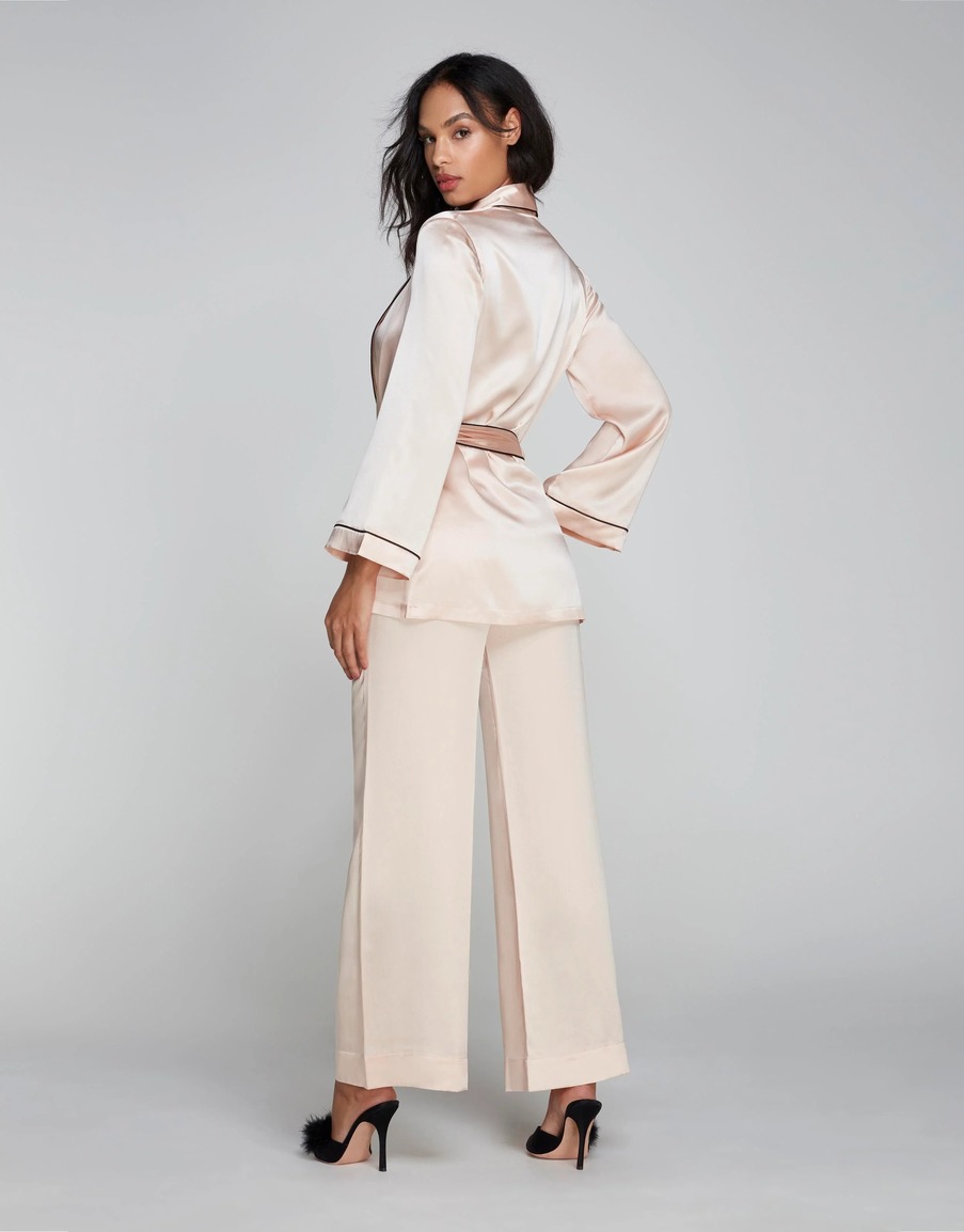 Пудровые шелковые брюки пижамы Classic