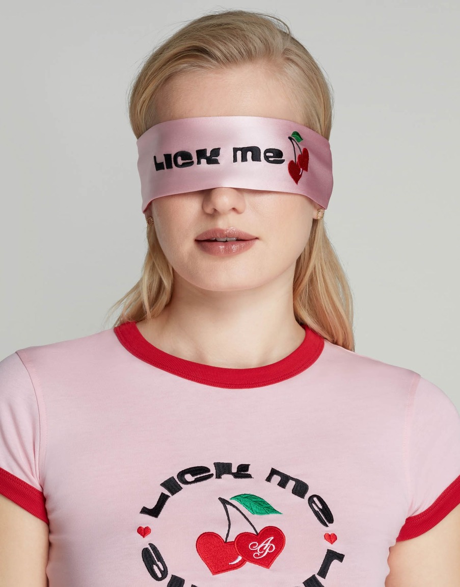 Розовая маска Lick Me