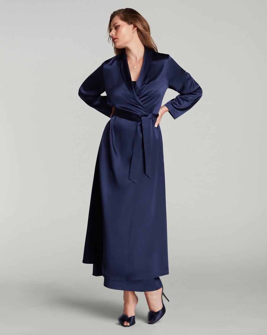 Темно-синий длинный халат Cecily