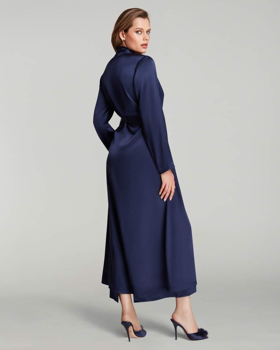 Темно-синий длинный халат Cecily