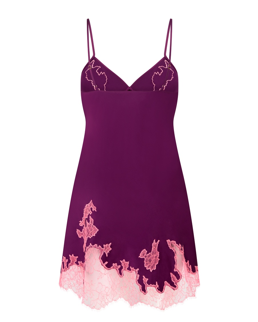 Сливовая шелковая сорочка с розовым кружевом Christi