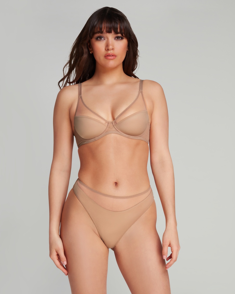 Бежевые трусы с высокой посадкой Lucky